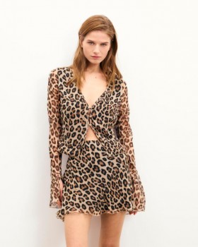  Blusa de manga comprida Future Cameron com estampa de leopardo | Camisas, camisetas e tops femininos