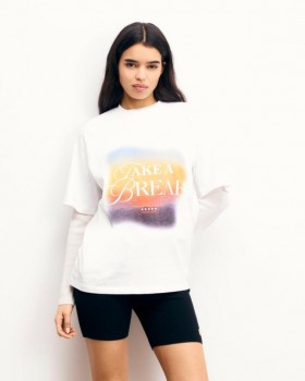  From Future 半袖クルーネックTシャツ ホワイト | レディース シャツ、Tシャツ、トップス