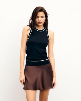  Camiseta de tirantes negra de Future | Prendas de punto de verano para mujer