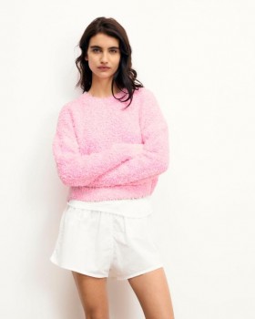 Pull ras du cou court en cachemire rose fantaisie avec fil contrastant | Pulls ras du cou en cachemire pour femme