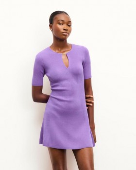 Kurzes Kurzarmkleid von Future in der Farbe Spicy Lilac | Damenkleider